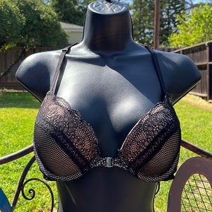 Victoria’s Secret Sexy Push-up Racer Back 36B Bra